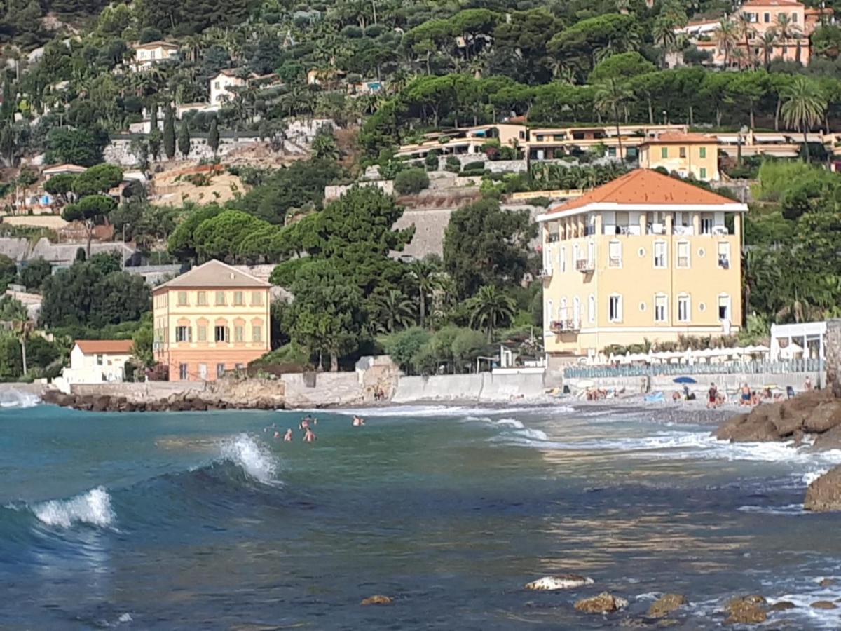 Ferienwohnung Il Casotto Del Nonno Ventimiglia Exterior foto