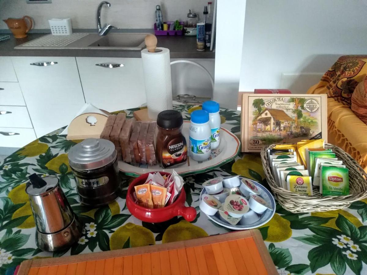 Ferienwohnung Il Casotto Del Nonno Ventimiglia Exterior foto